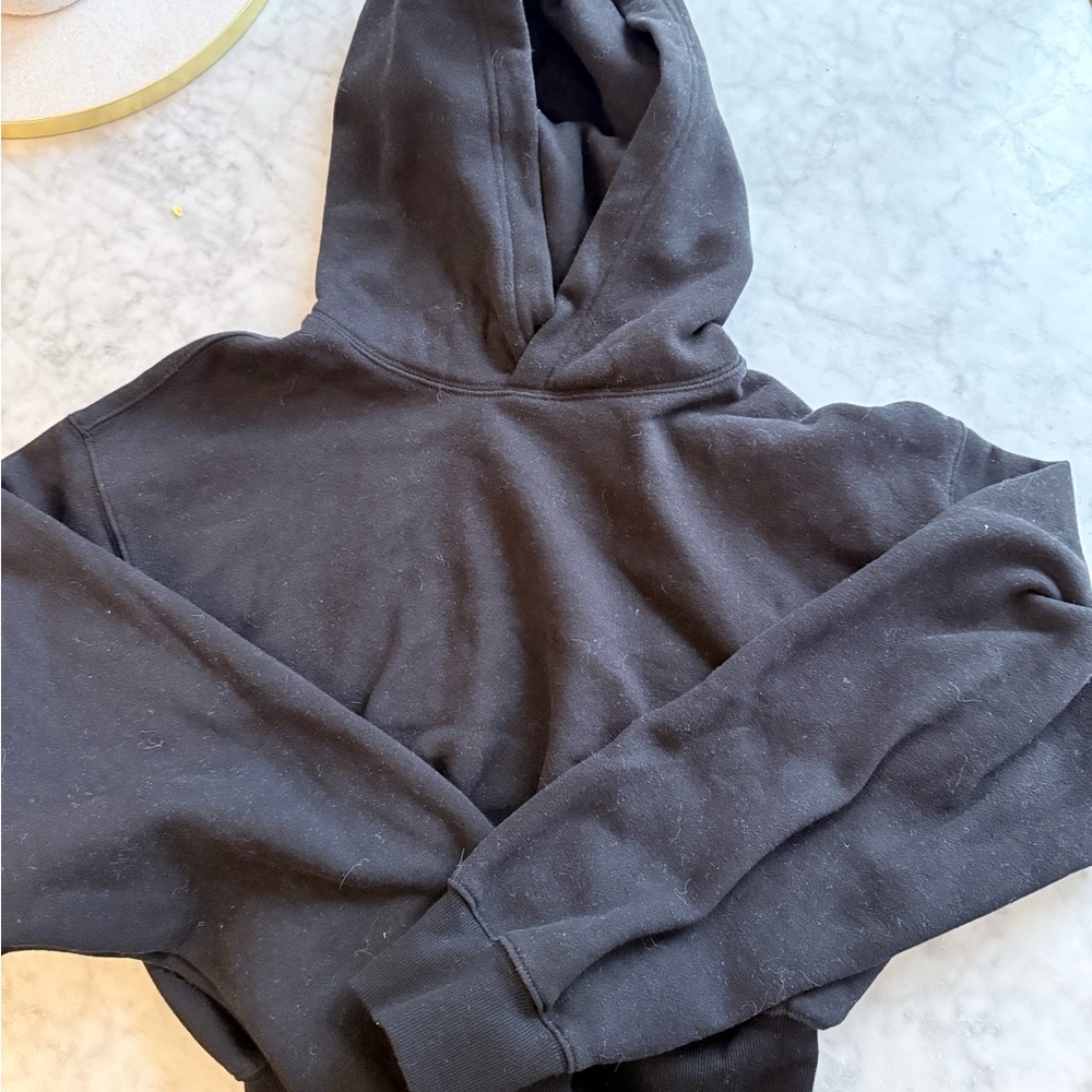 Aritzia Black Sweatfleece Hoodie